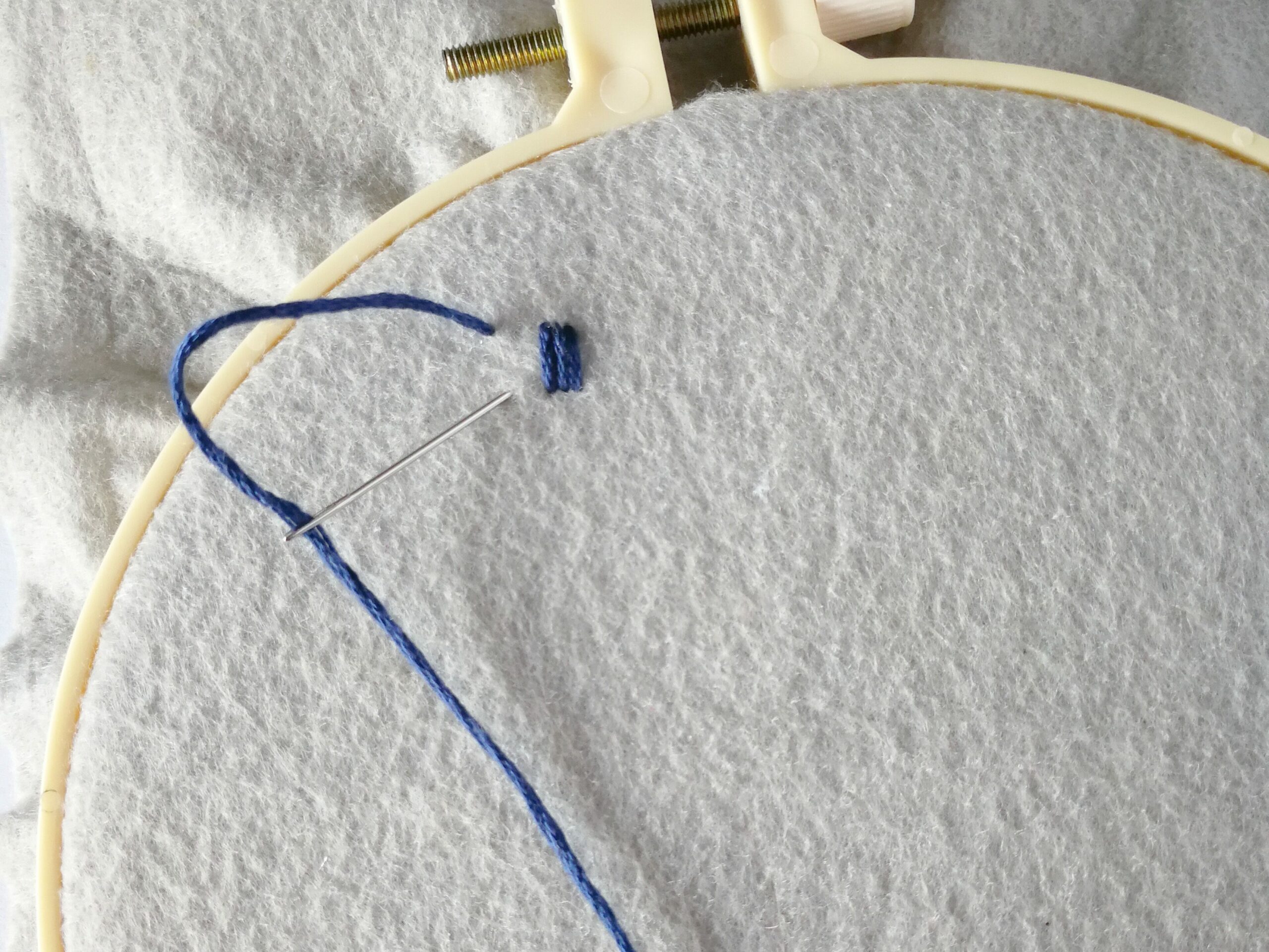 myembroiderypassions running stitch tutorial